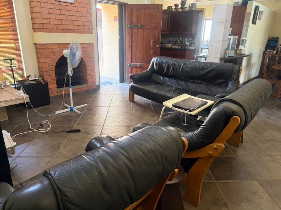 3 Bedroom Property for Sale in Waterval East North West